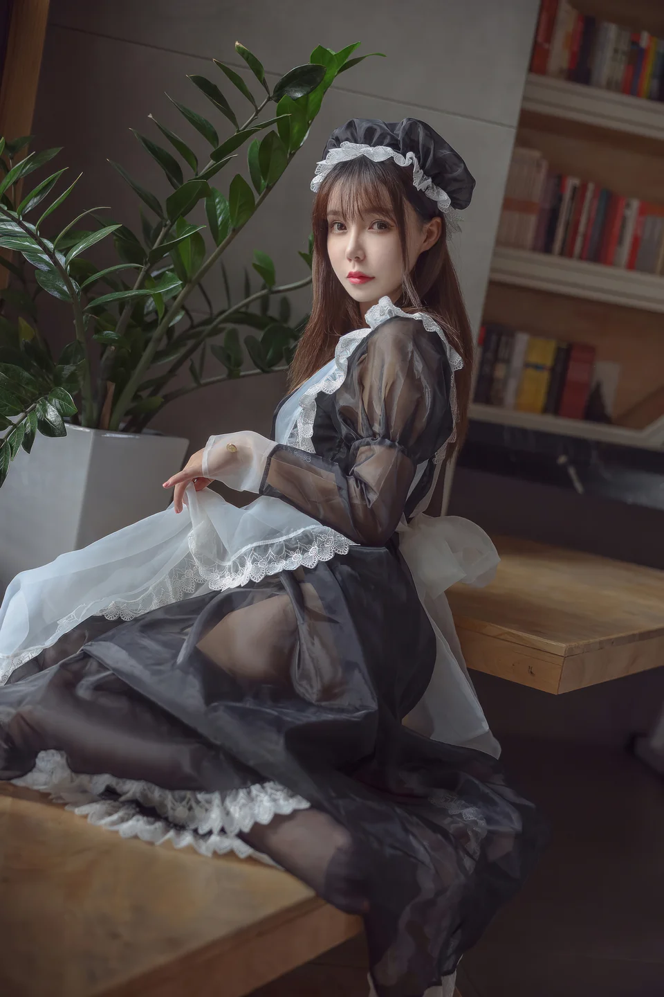 亚马逊鲶鱼 - No.025 黑色透明女仆 [33P-193MB] tg@simisebaisi 【丝足阁】001.webp